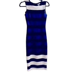 Stunning H&M sheath pencil dress. Scuba style material very stretchy & forgiving